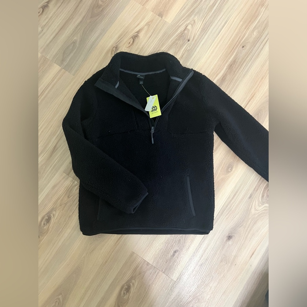 NWT All in Motion 1/2 zipper soft boys sweater black